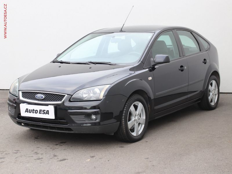 Ford Focus (2005) 1.6 Ti-VCT, 2.maj, AC, park - fotka 3 z 3