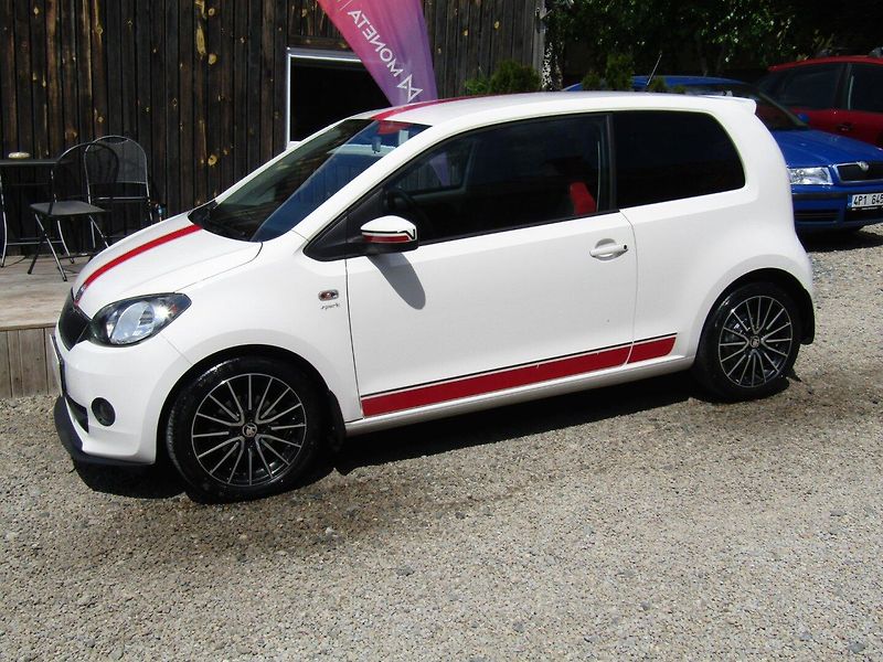 Škoda Citigo (2013) 1.0 MPI 55kW - fotka 2 z 31