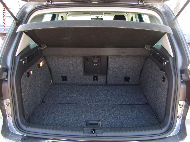 Volkswagen Tiguan (2013) 2.0TDi 4x4, Sport, TZ, xenon - fotka 7 z 18