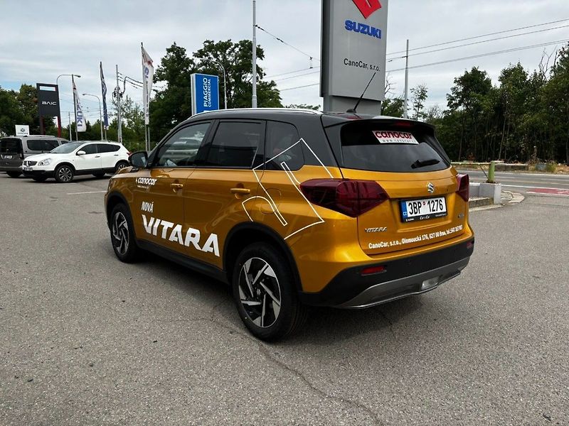 Suzuki Vitara 4x4 automat Elegance - fotka 5 z 11