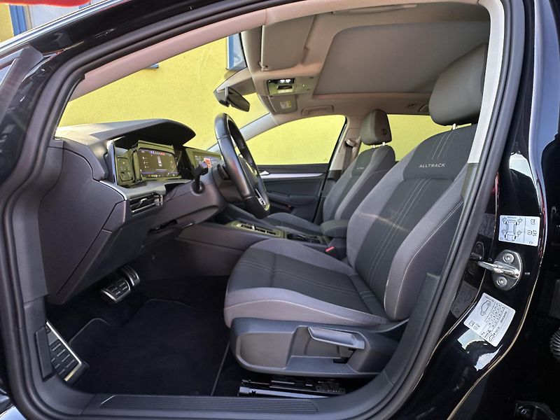 Volkswagen Golf (2022) ALLTRACK 2.0TDI/147kW *H&K* - fotka 7 z 47