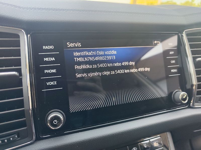 Škoda Kodiaq 2.0 TDI /147kW L&K DSG 4x4 - fotka 22 z 39
