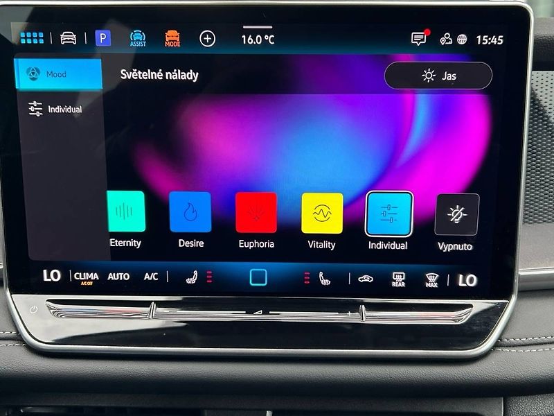 Volkswagen Tayron (2025) 1.5 eTSI 7DSG Life - fotka 21 z 35