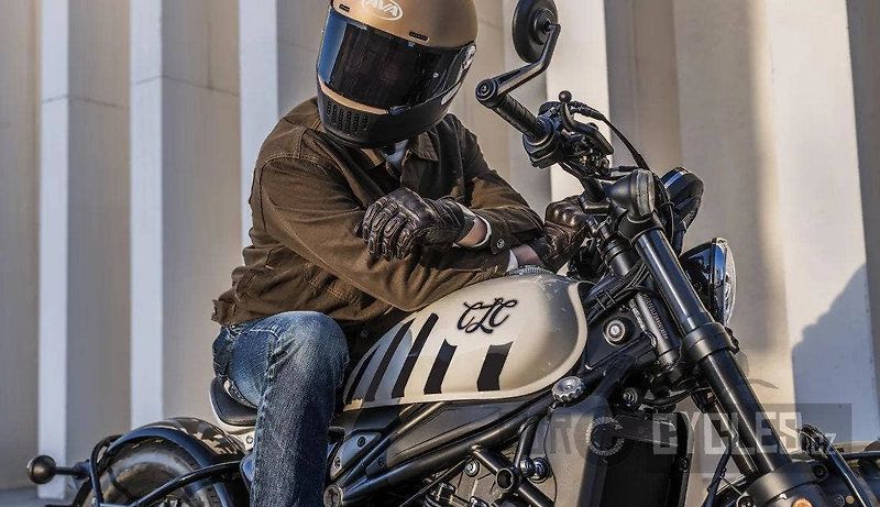 CFMOTO (2026) 450 CL-C Bobber - fotka 7 z 8