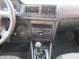 Volkswagen Golf 1.4i 16V, Klima - náhled 9