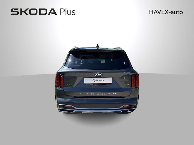 Kia Sorento (2021) 1.6 T-GDi PHEV 4x4 Automat 7mí - fotka 35 z 35