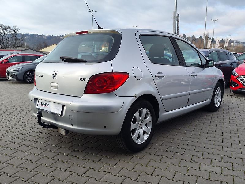 Peugeot 307 1.6i 16V/80kW - fotka 5 z 25