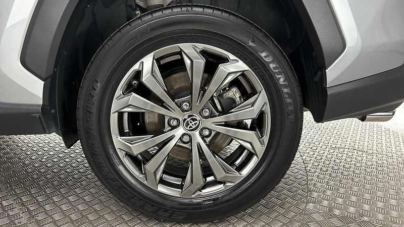 Toyota RAV4 2.5 Hybrid AUT 4x4 Comfort - fotka 19 z 28