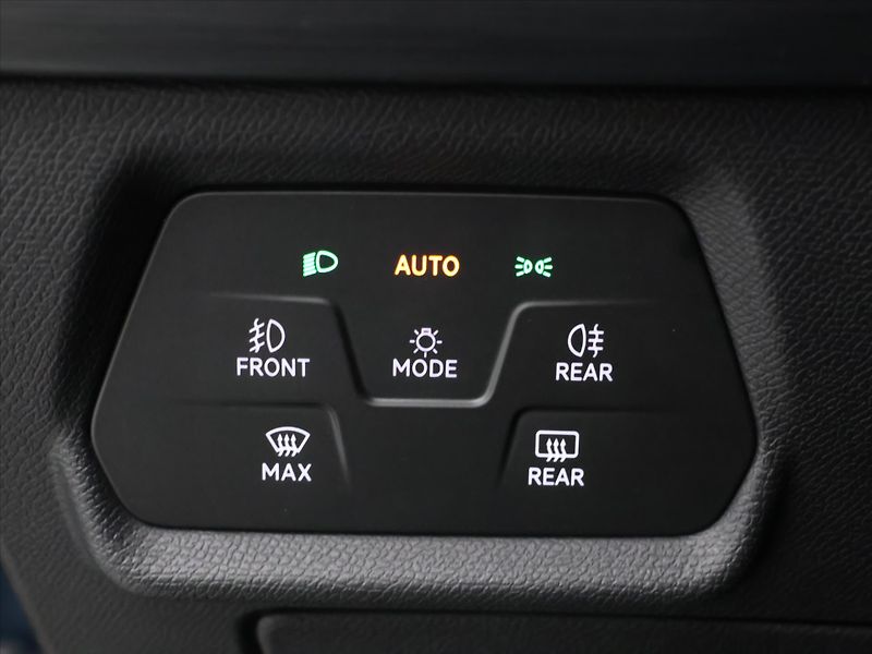 Cupra Formentor 2,0 TSI VZ DSG 4Drive CZ Bremb - fotka 18 z 36
