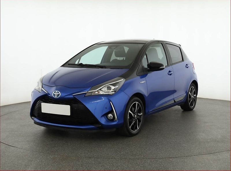 Toyota Yaris (2018) 1.5 Hybrid, Automat - fotka 2 z 19