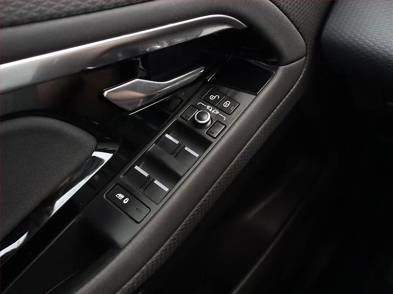 Land Rover Range Rover Evoque (2019) TD4 - fotka 16 z 17