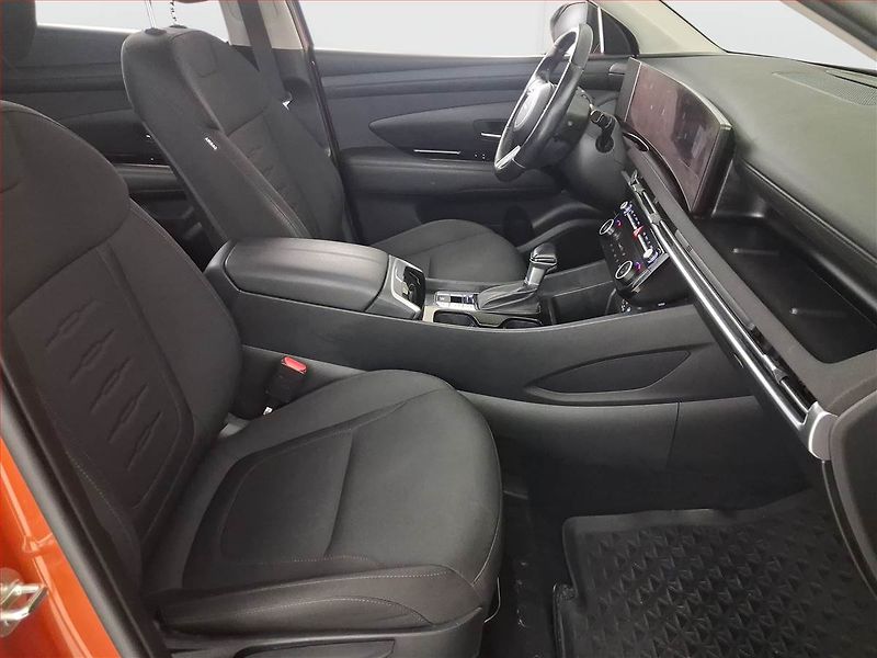 Hyundai Tucson (2024) Style 1.6 T-GDI 48V MHEV - fotka 9 z 16