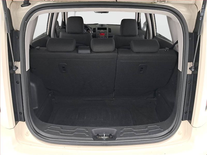 Kia Soul (2010) 1.6 CVVT, po STK, jezdí dobře - fotka 14 z 17