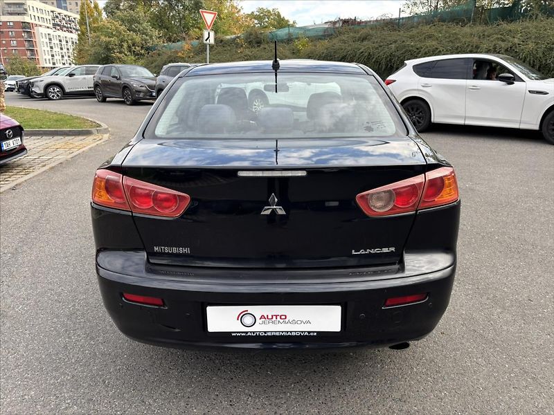 Mitsubishi Lancer 1,8 Mivec 105kW - fotka 4 z 28