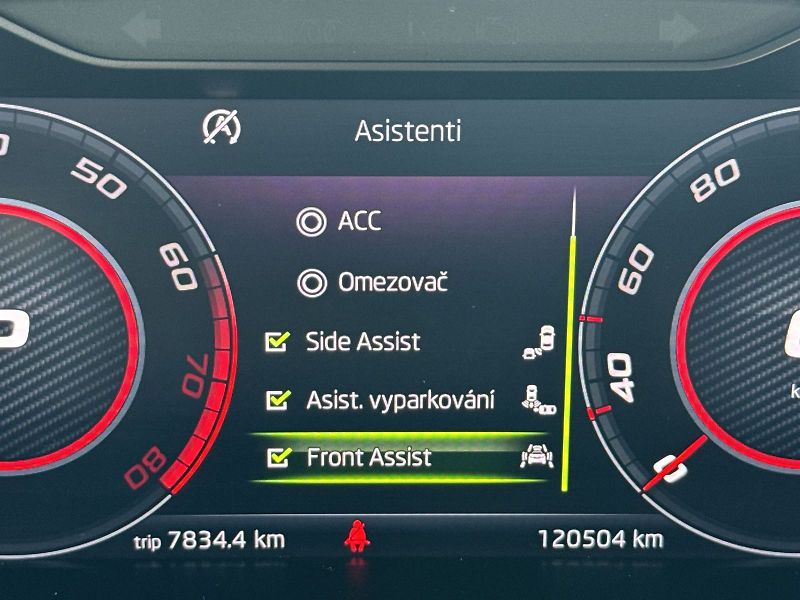 Škoda Superb (2020) 2.0 TSI 4x4 DSG SportLine - fotka 7 z 36