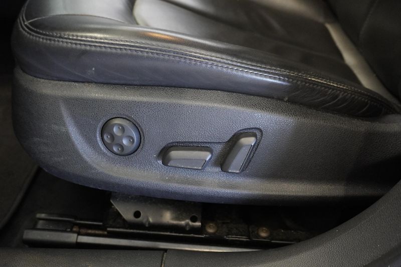 Audi A6 2.8 FSi AUTOMAT - fotka 12 z 30