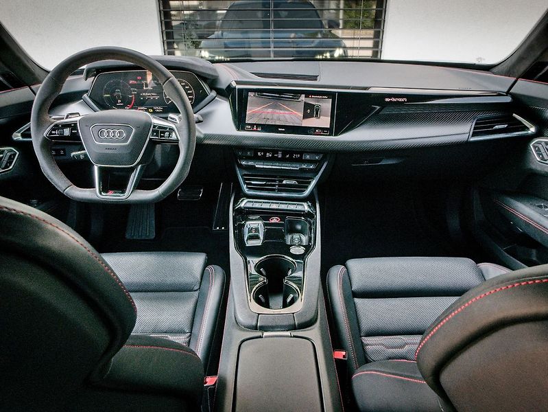 Audi Ostatní GT Laser, B&O, swivelling rear - fotka 7 z 12