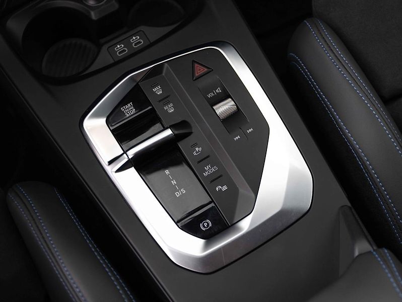 BMW Řada 1 M135 xDrive - fotka 16 z 22