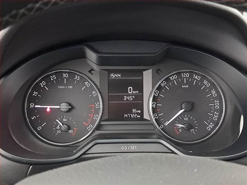 Škoda Octavia (2016) Ambition 1.6 TDI, ČR,1.maj - fotka 11 z 15