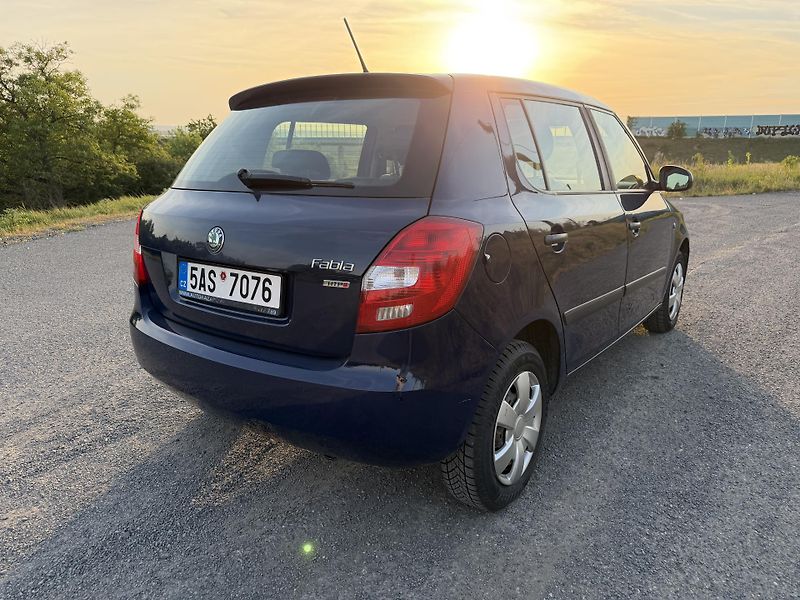 Škoda Fabia (2012) 1,2 TSi, 51kw, AC, STK 9/27 - fotka 3 z 10