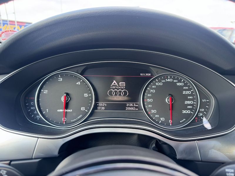 Audi A6 Allroad (2012) 4X4 V6 3,0TDI 230KW BEZ ADBLUE - fotka 23 z 50