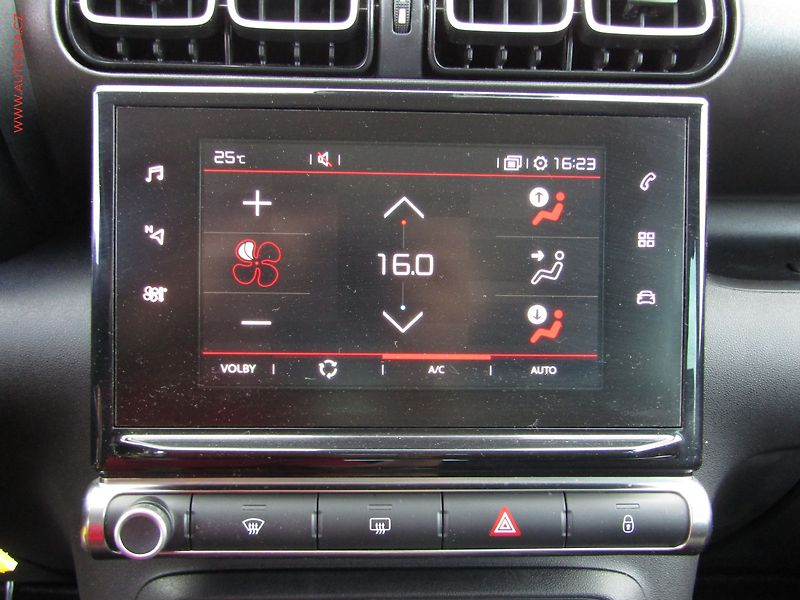 Citroën C3 Aircross (2019) 1.2PT, Shine, navi, panor - fotka 15 z 19