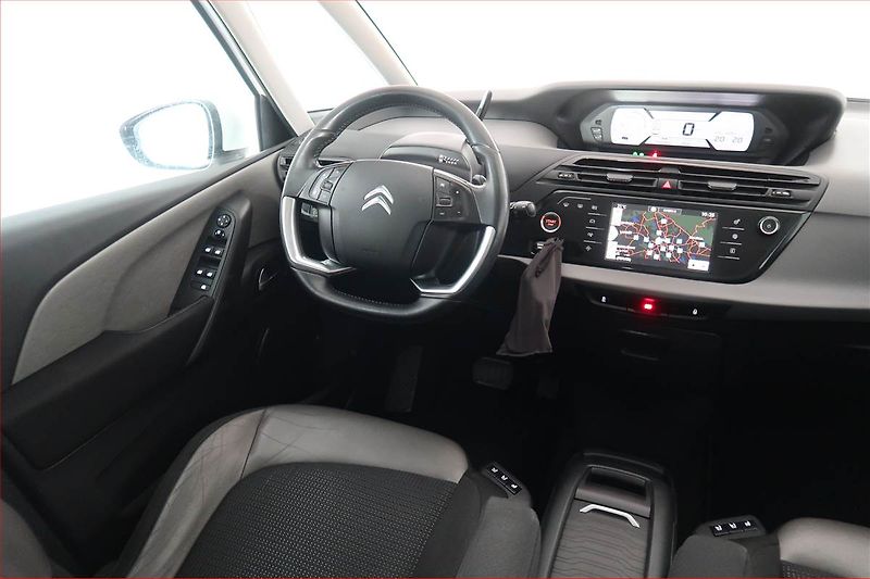Citroën C4 Picasso (2015) 2.0 HDI, Automat, Navi - fotka 7 z 19