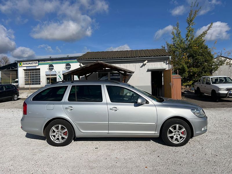Škoda Octavia 2.0 TDi - fotka 5 z 15