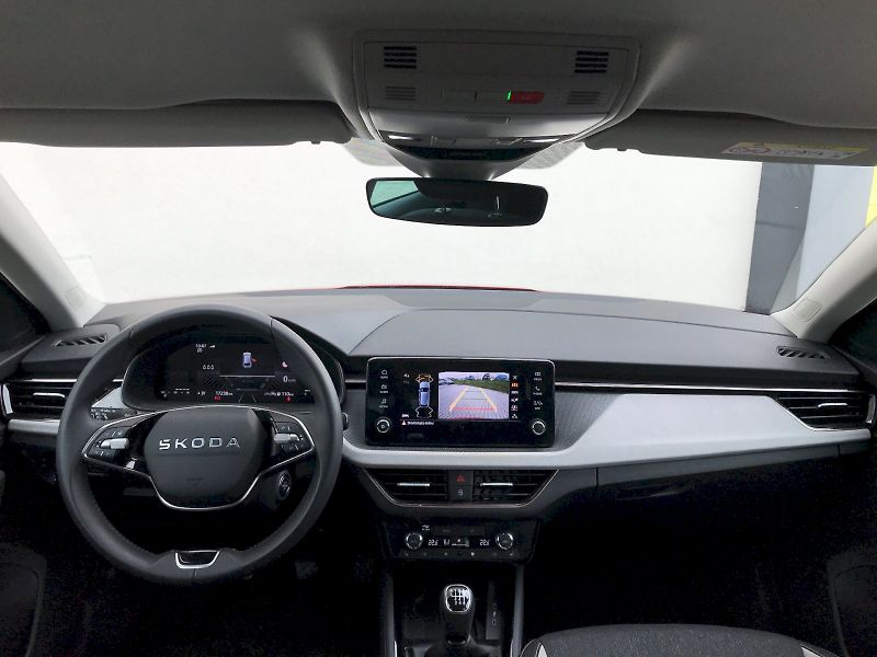 Škoda Scala (2025) SELEC TSI 85/1.0 M6F - fotka 5 z 28