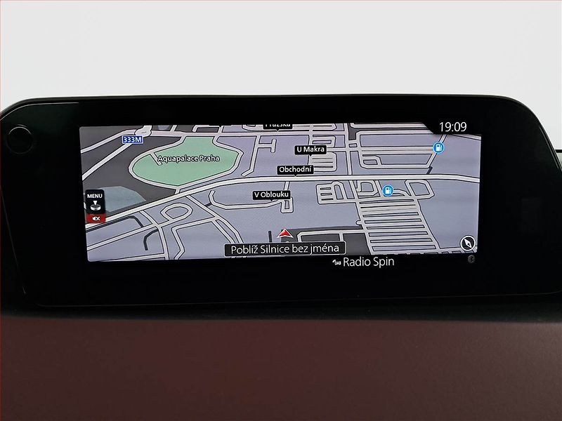 Mazda 3 (2020) 2.0 Skyactiv-X - fotka 13 z 15