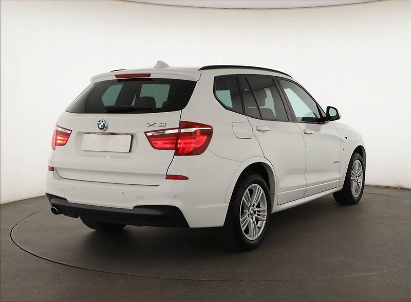 BMW X3 (2016) M Sport xDrive20d, 4X4 - fotka 5 z 20