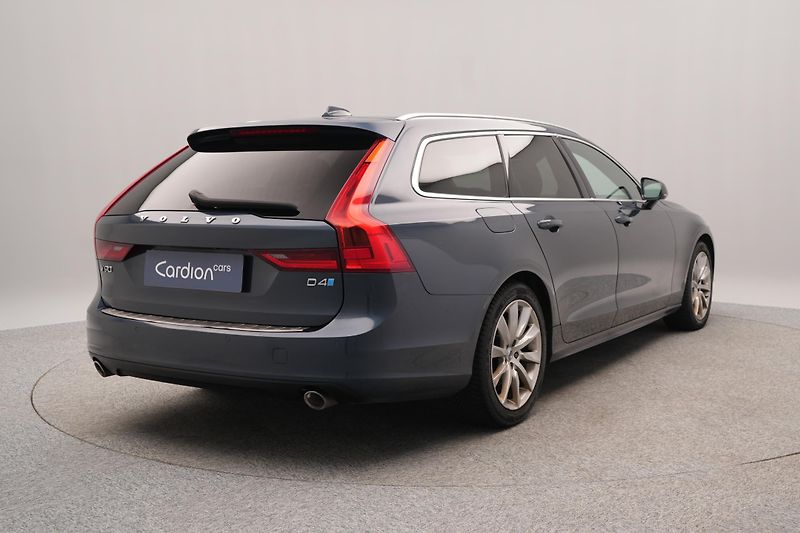 Volvo V90 D4 MOMENTUM PRO POLESTAR AUT - fotka 10 z 47