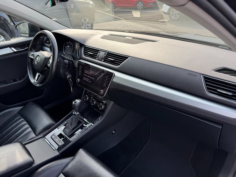 Škoda Superb (2018) 2,0 TDI 110 KW DSG STYLE - fotka 28 z 30
