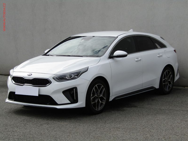 Kia ProCeed (2021) 1.6 T-GDi, 2.maj,ČR, GT-line - fotka 3 z 3