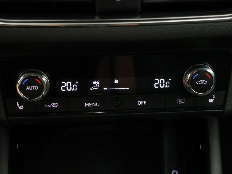 Škoda Kamiq 1,0 TSI 85kW Style DSG CZ - fotka 21 z 29