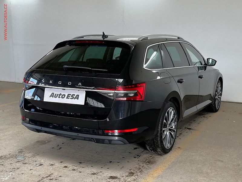 Škoda Superb (2019) 2.0TDi, Style - fotka 4 z 19