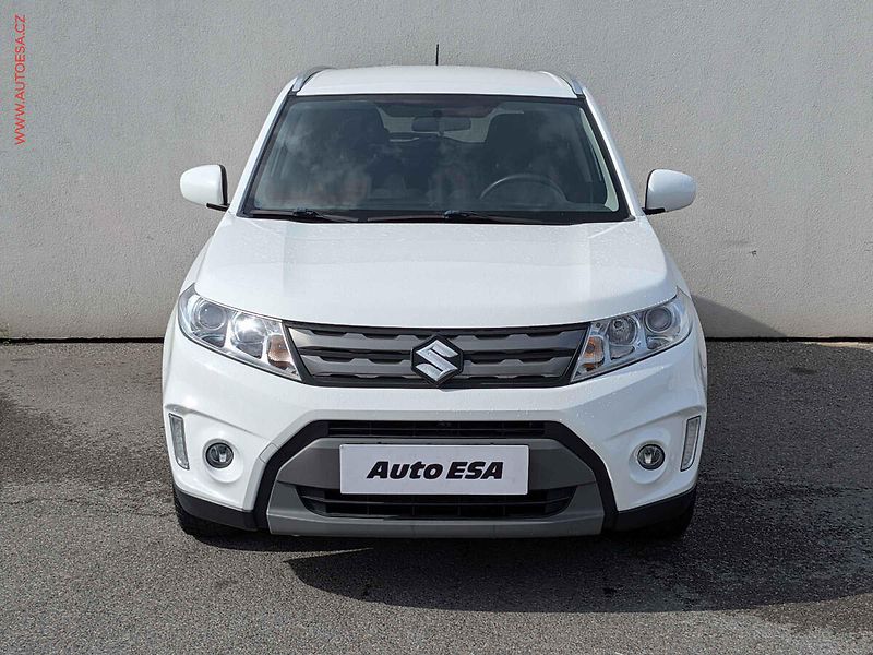 Suzuki Vitara (2016) 1.6 VVT, 1.maj,ČR, autoAC - fotka 2 z 15