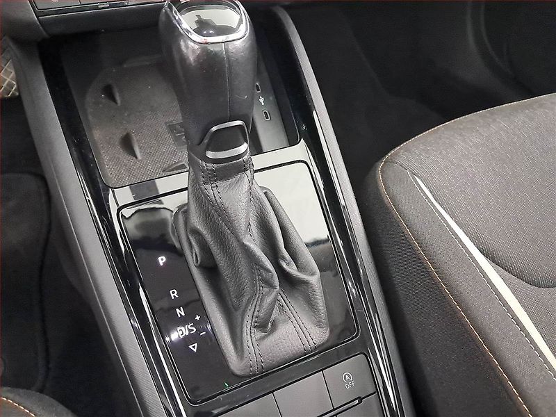 Škoda Scala (2020) Style 1.5 TSI, Automat - fotka 18 z 20