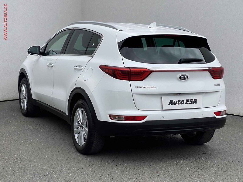 Kia Sportage (2016) 1.6 GDi 2WD, Spirit, TZ - fotka 6 z 19