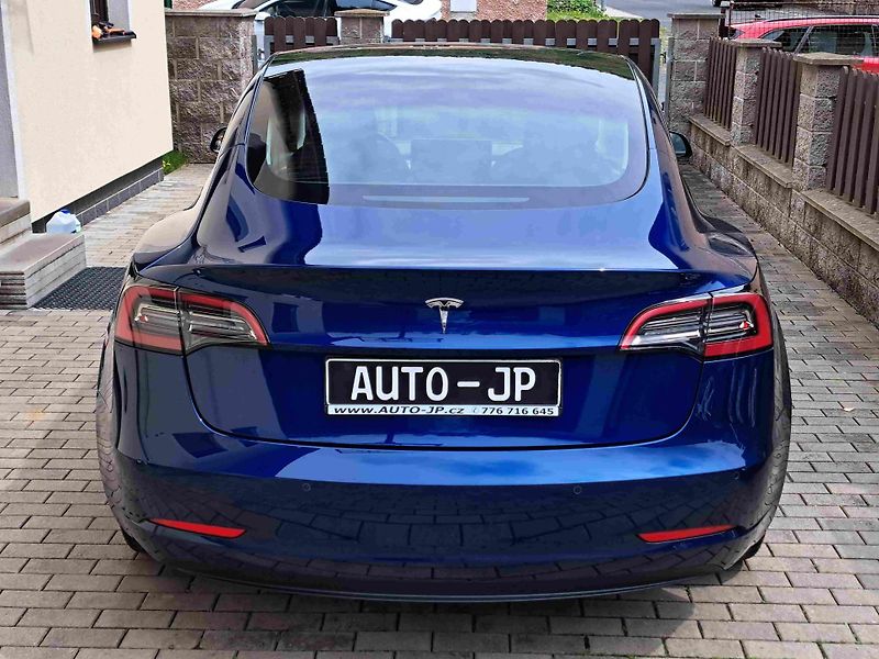 Tesla Model 3 RWD SOH-94%  LED ACC  PDC NAVI - fotka 4 z 17