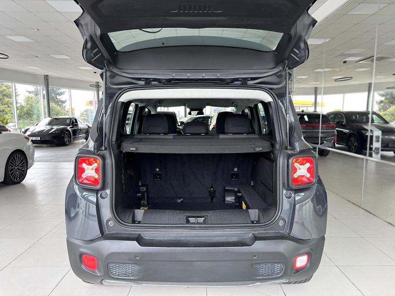 Jeep Renegade 1,3T 4xe*AWD*Distronic*DPH - fotka 33 z 36