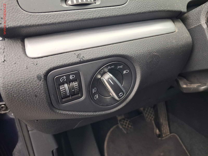 Volkswagen Sharan (2014) 1.4 TSi, CUP, +kola, el. - fotka 14 z 18