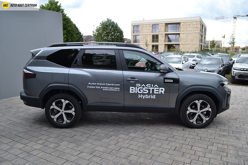 Dacia Bigster JOURNEY HYBRID 155 - fotka 6 z 61