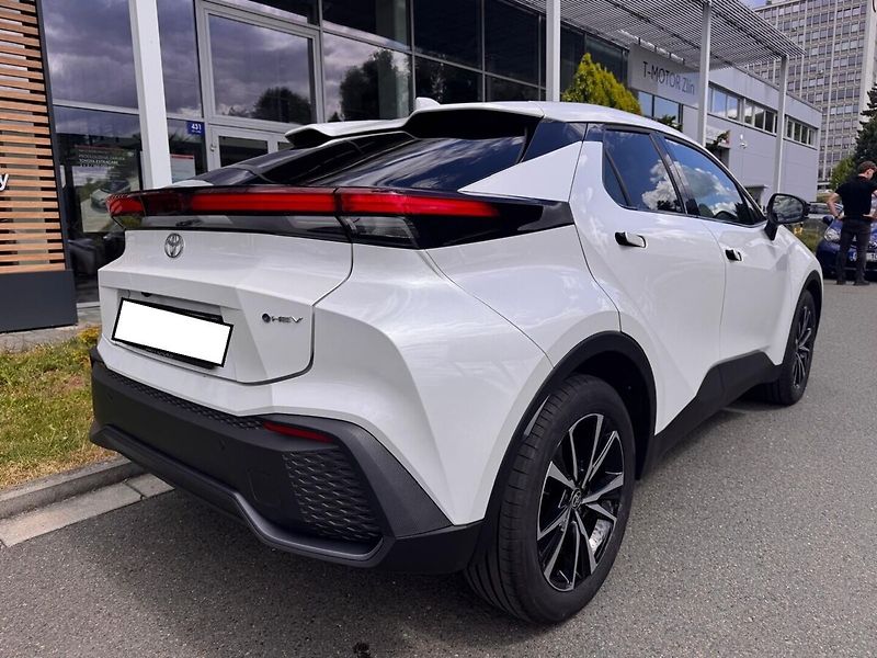 Toyota C-HR 1.8 Style - fotka 3 z 13