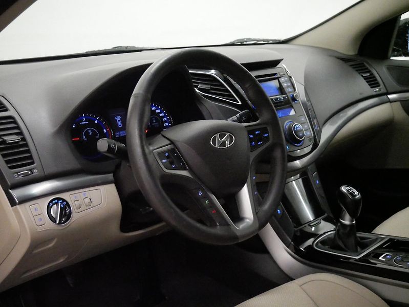 Hyundai i40 - fotka 14 z 26