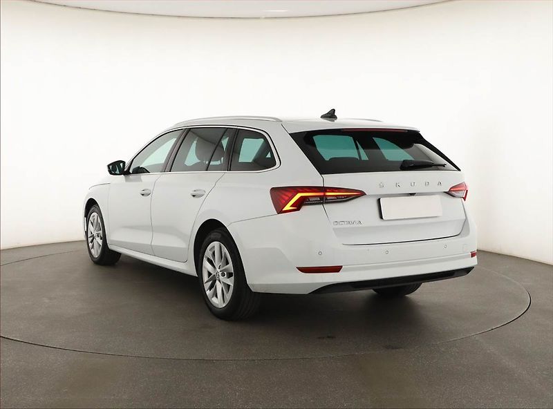 Škoda Octavia (2022) Style 2.0 TDI - fotka 4 z 18