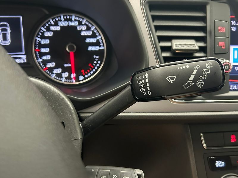 Seat Leon (2020) 1.5 TGI MAN 2020 | Záruka - fotka 34 z 47