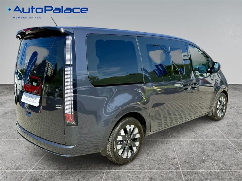 Hyundai Staria 2,2 CRDI PREMIUM LUXURY PANO - fotka 4 z 24