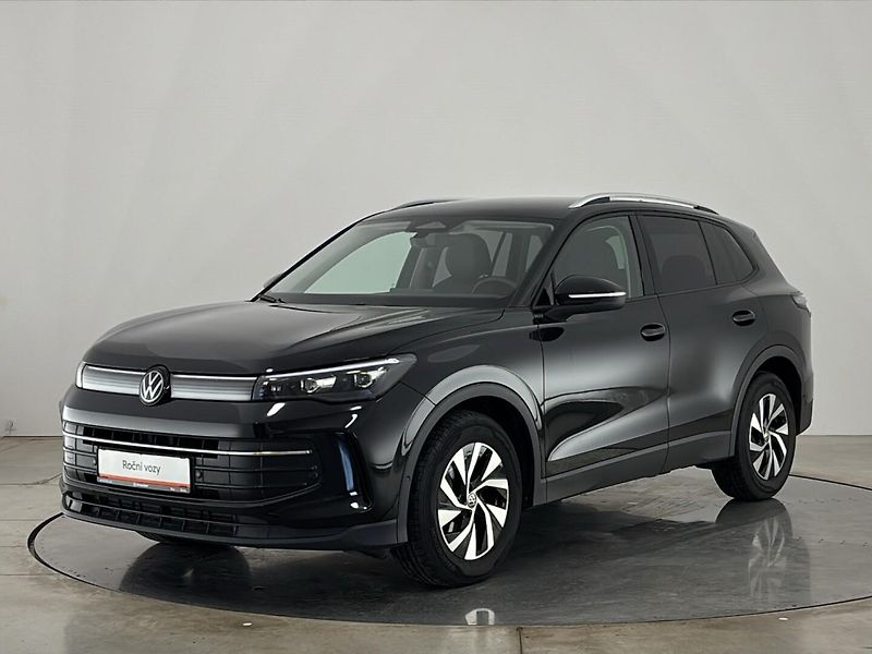 Volkswagen Tiguan People DSG - fotka 1 z 31
