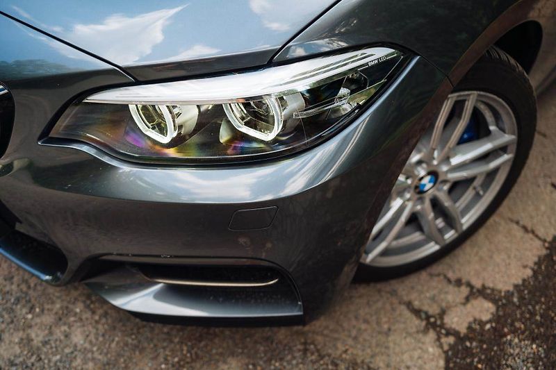 BMW Řada 2 (2019) M240i xDrive - fotka 9 z 36